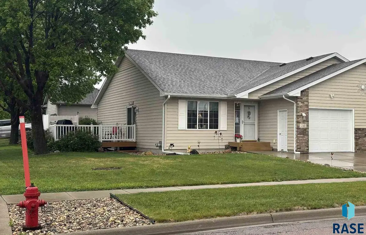 210 W Maple St, Harrisburg, SD 57032 - #1