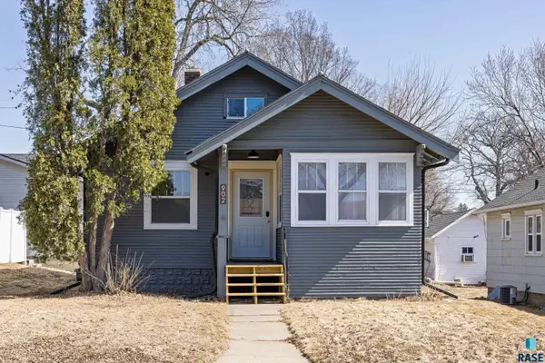 902 S Menlo Ave, Sioux Falls, SD 57104