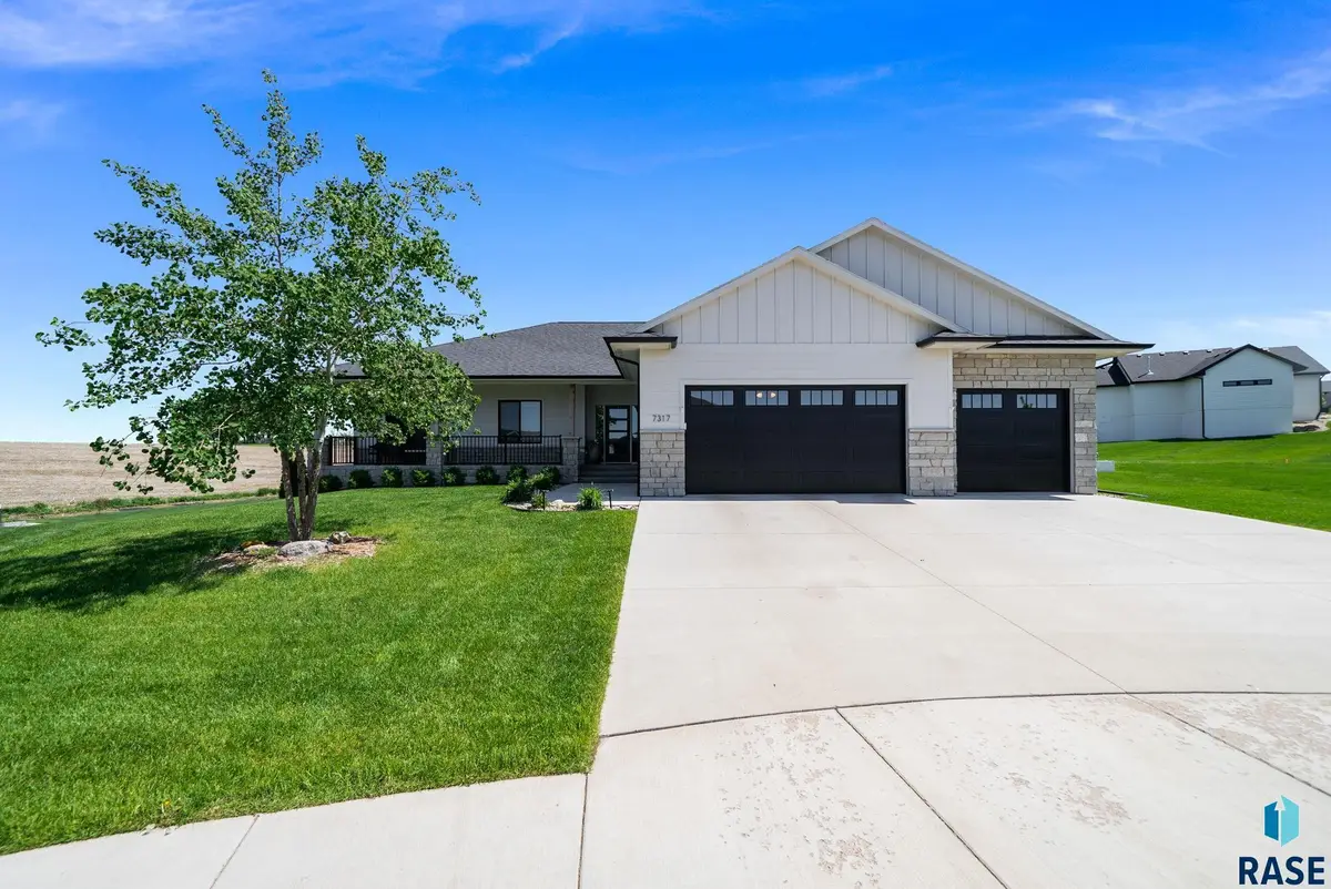 7317 E Misty Knoll Cir, Sioux Falls, SD 57110 - #1