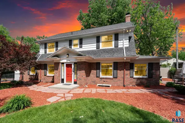 2200 S Phillips Ave, Sioux Falls, SD 57105