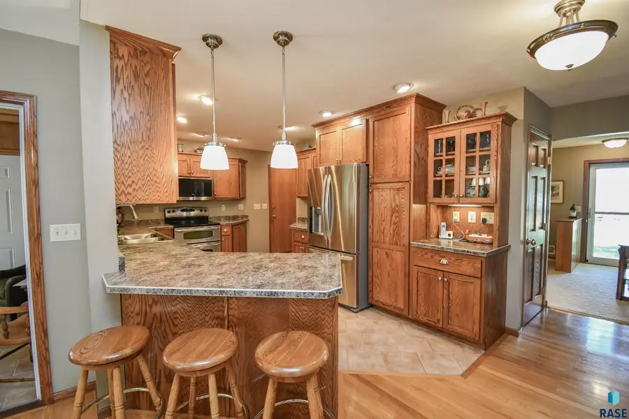 8317 W 42nd St, Sioux Falls, SD 57106 - #3