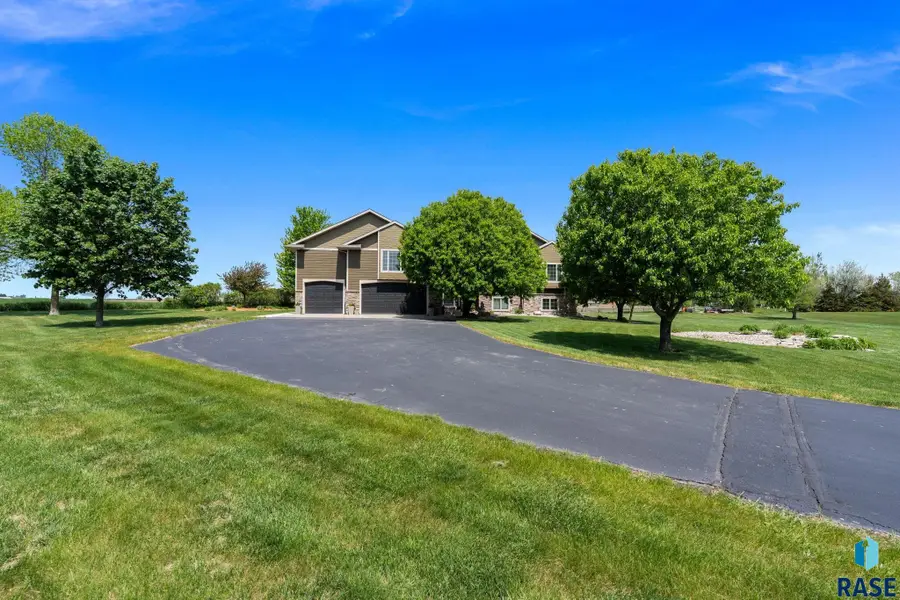 46650 Dakota St, Tea, SD 57064 - #3