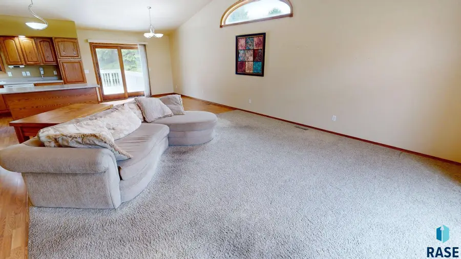 1911 Pebble Beach Cir, Brookings, SD 57006 - #3