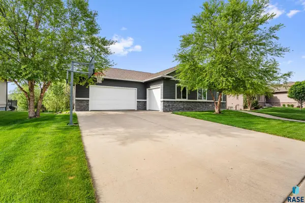 2805 W 95th St, Sioux Falls, SD 57108