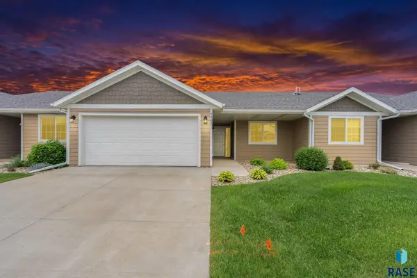 6403 W Maxwell Pl, Sioux Falls, SD 57107