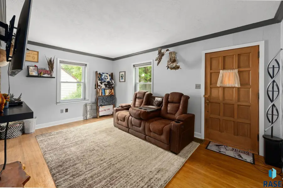 516 S Glendale Ave, Sioux Falls, SD 57104 - #3