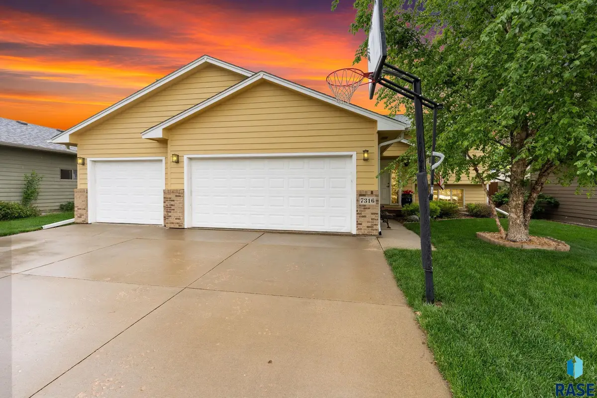 7316 W 65th St, Sioux Falls, SD 57106 - #1