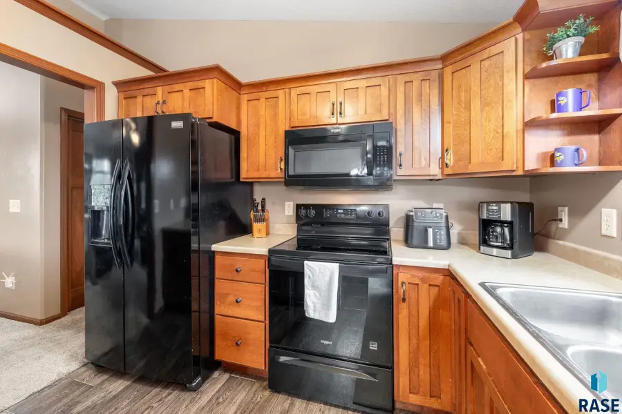7316 W 65th St, Sioux Falls, SD 57106 - #3