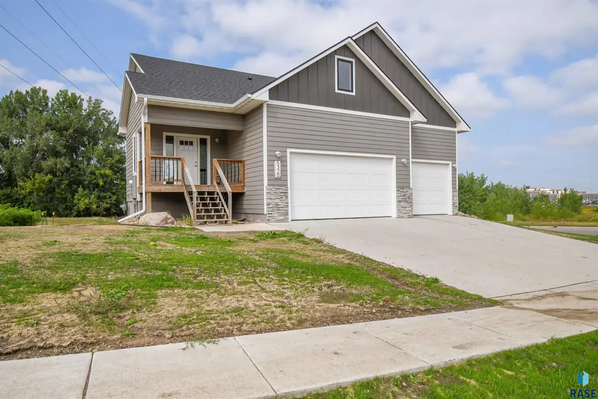 5320 E 28th St, Sioux Falls, SD 57110 - #1