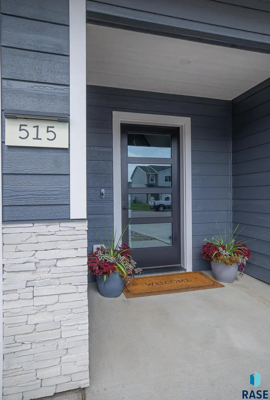 515 Harper Cir, Harrisburg, SD 57032 - #3