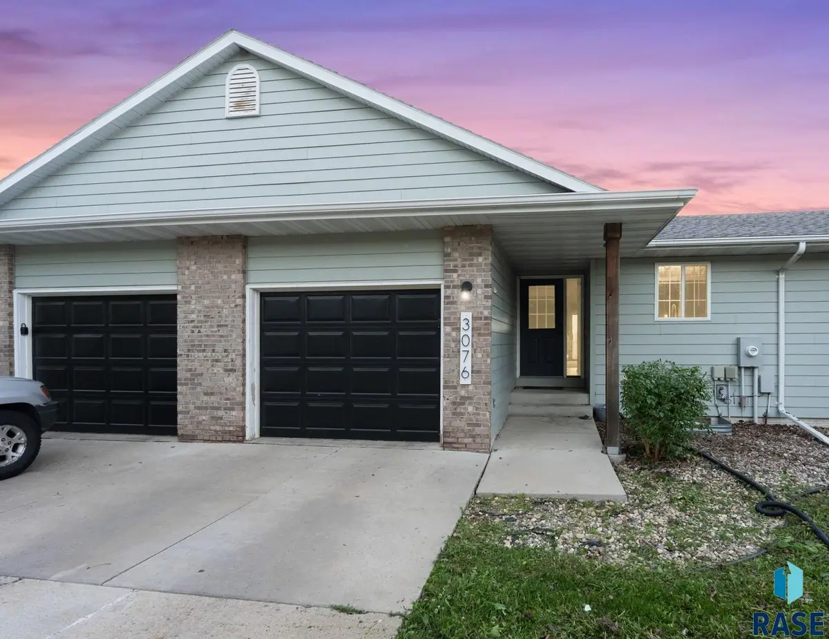 3076 E Bragstad Dr, Sioux Falls, SD 57103 - #1