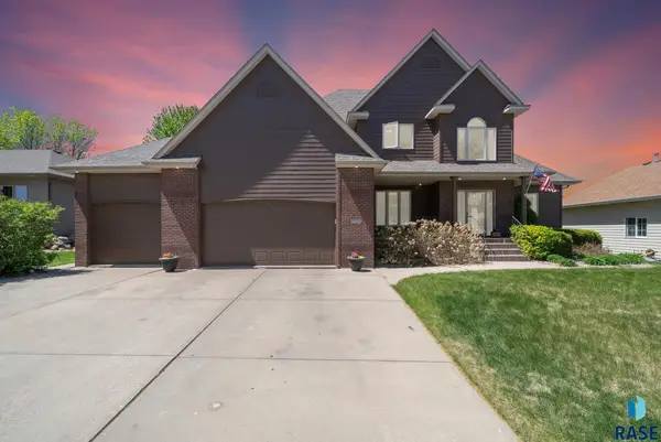 3701 S Pillsberry Ave, Sioux Falls, SD 57103