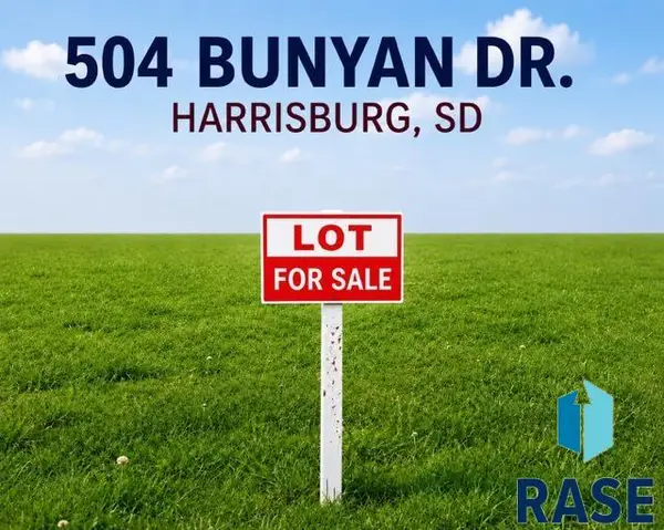 504 Bunyan Dr, Harrisburg, SD 57032