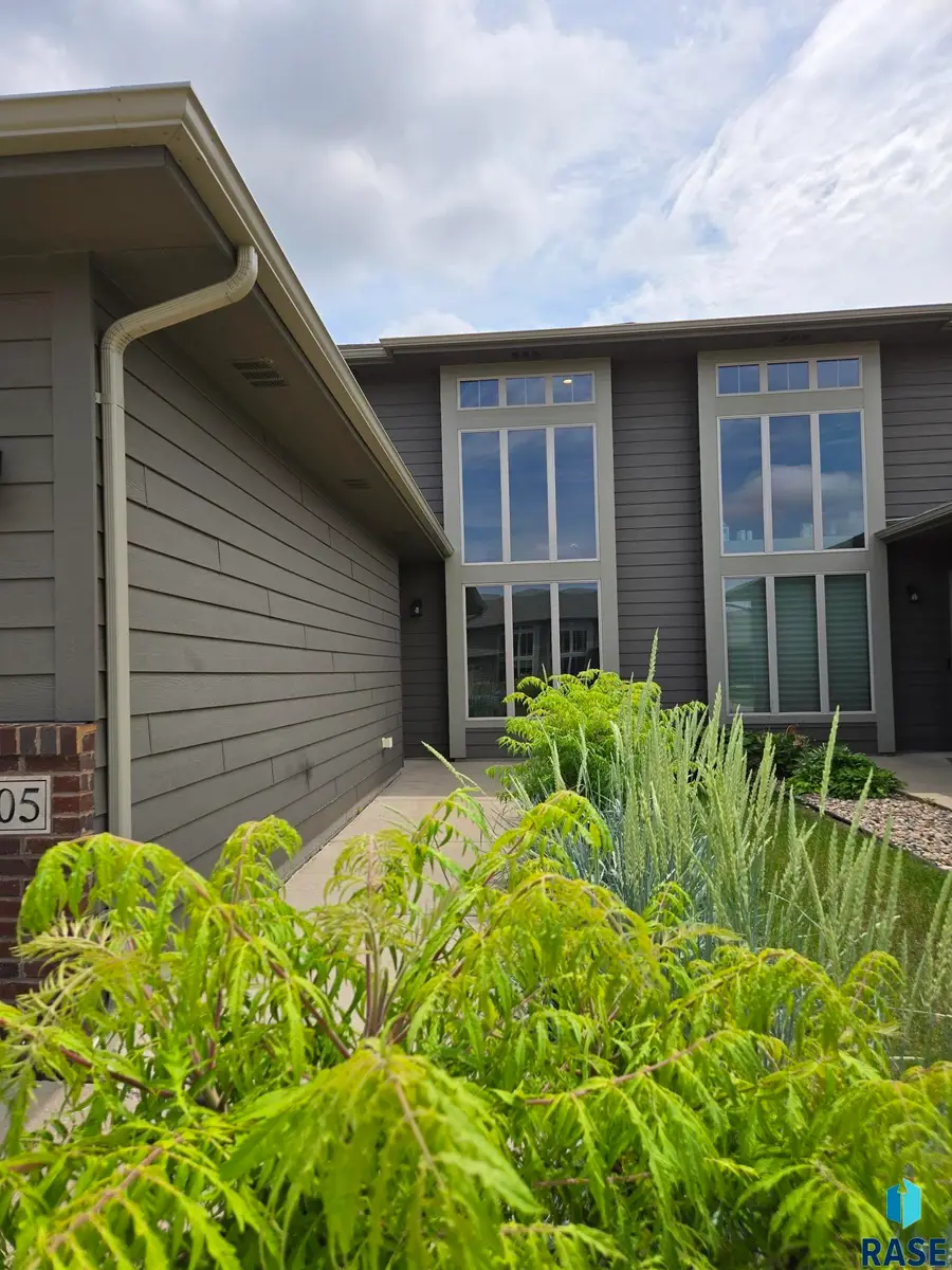 5005 E 63rd St, Sioux Falls, SD 57108 - #3