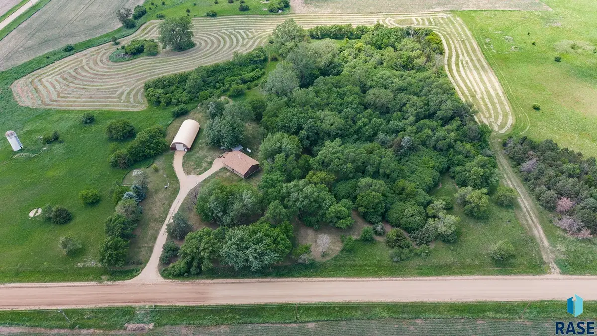 27287 453rd Ave, Parker, SD 57053 - #1