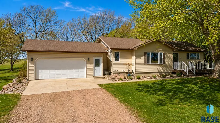 26211 485th Ave, Valley Springs, SD 57068 - #2