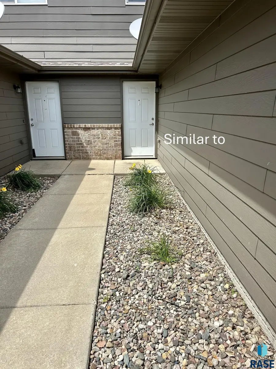 330 Arianna Pl, Tea, SD 57064 - #2