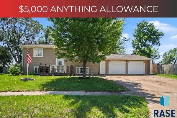 916 S Patrician Ct, Brandon, SD 57005