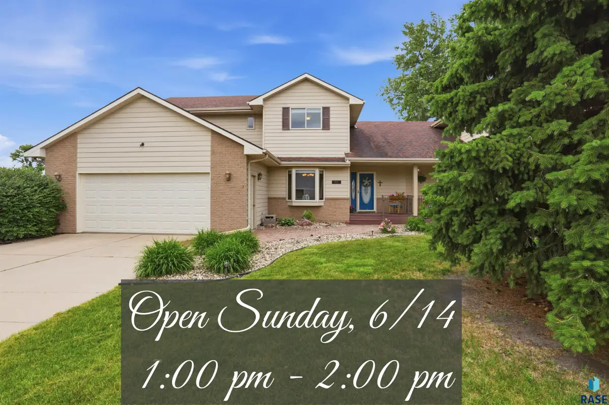 4001 W Newcomb St, Sioux Falls, SD 57106 - #1
