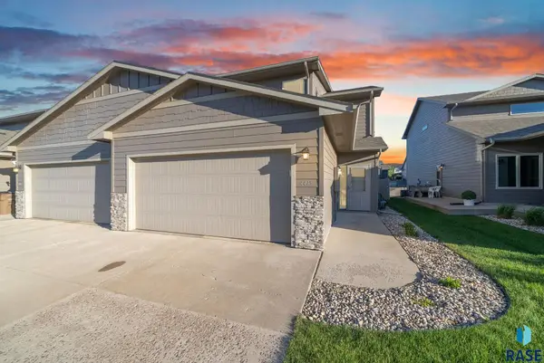 4415 W Townsley Pl, Sioux Falls, SD 57108