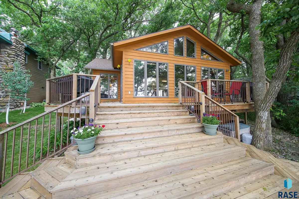 2820 Peabody Ave, Grenville, SD 57239 - #1