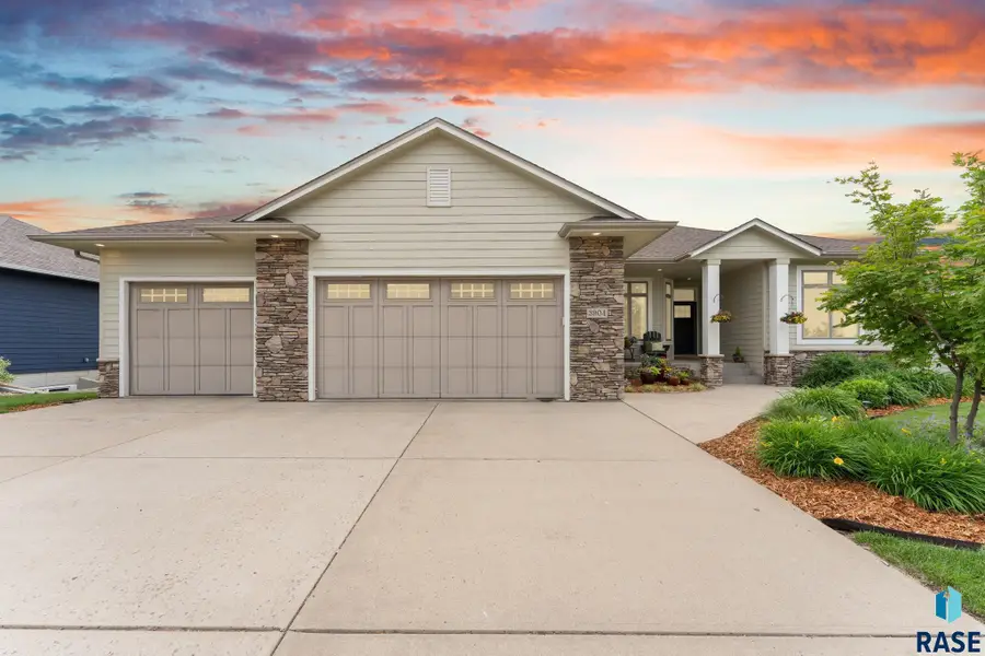 S Harmony Dr, Sioux Falls, SD 57110 - #2