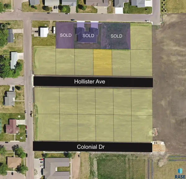 108 Hollister Ave, Salem, SD 57058