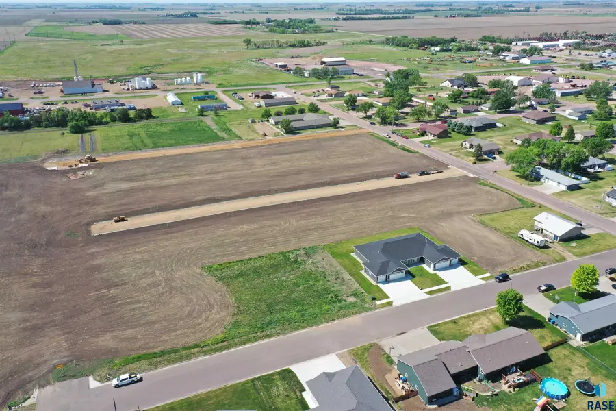 108 Hollister Ave, Salem, SD 57058 - #3