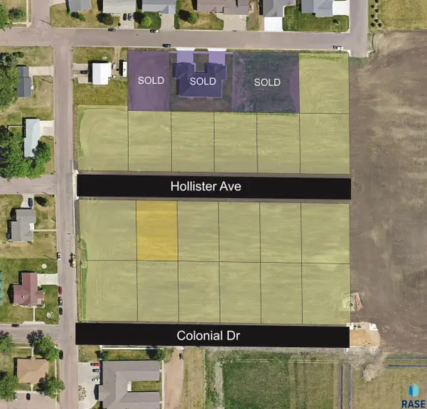 202 Hollister Ave, Salem, SD 57058