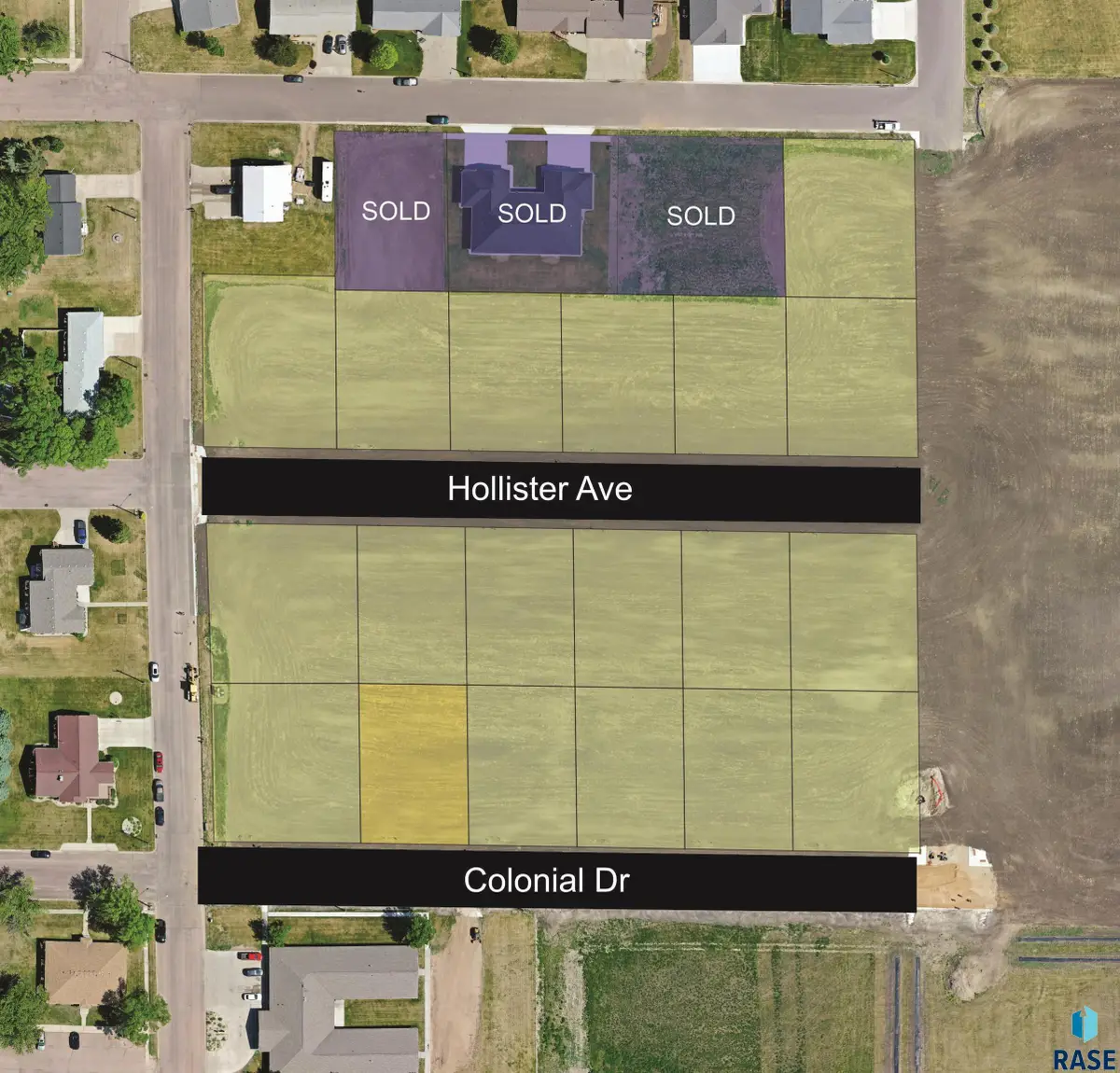 211 Colonial Dr, Salem, SD 57058 - #1