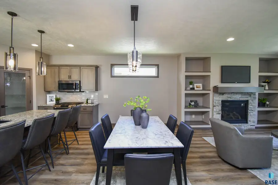 1508 S Wheatland Ave, Sioux Falls, SD 57106 - #3
