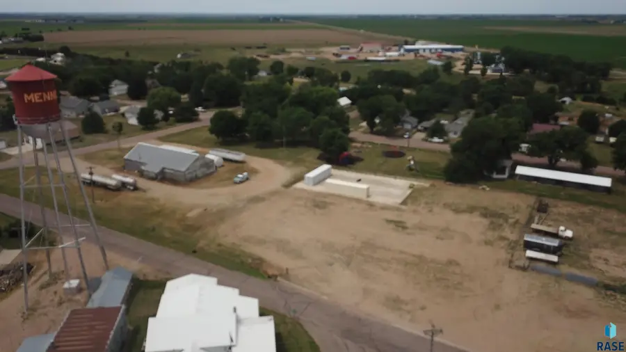 301 S Railway St, Menno, SD 57045 - #2