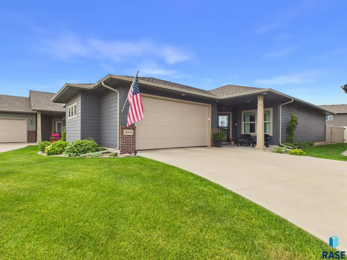 5009 E 62nd St, Sioux Falls, SD 57108 - #1