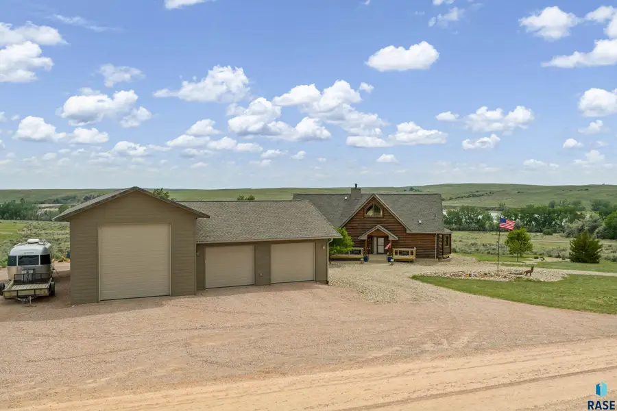 28361 Shoreview Dr, Hot Springs, SD 57747 - #2
