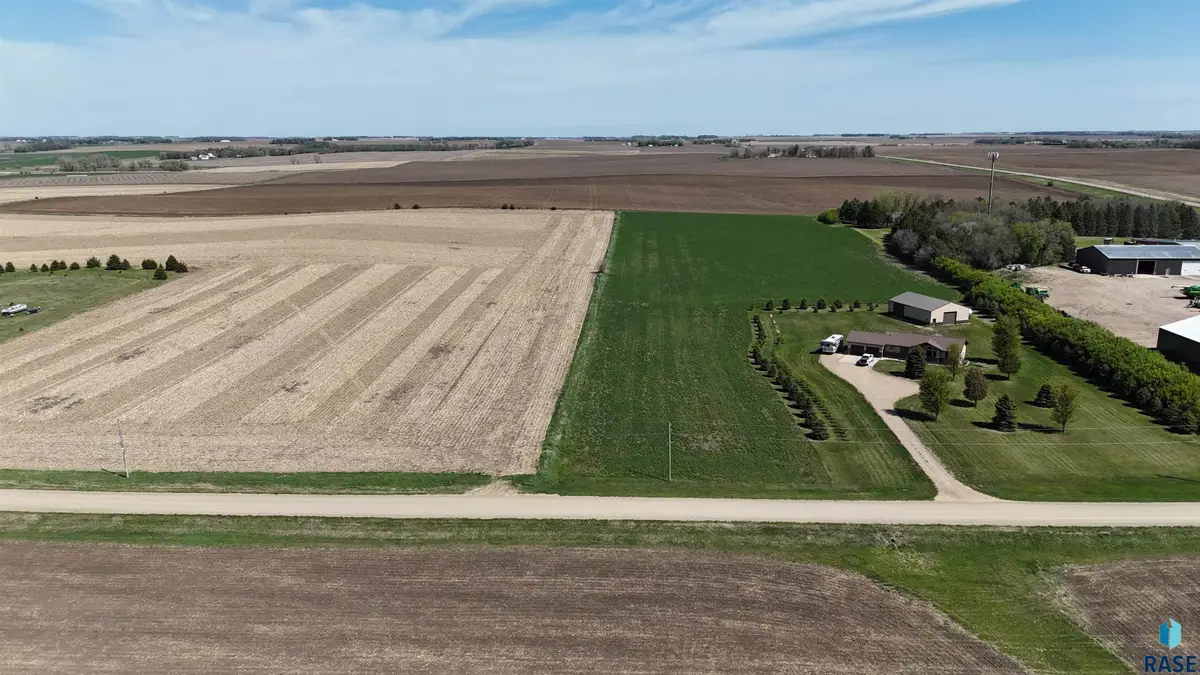 253rd St, Garretson, SD 57030 - #1