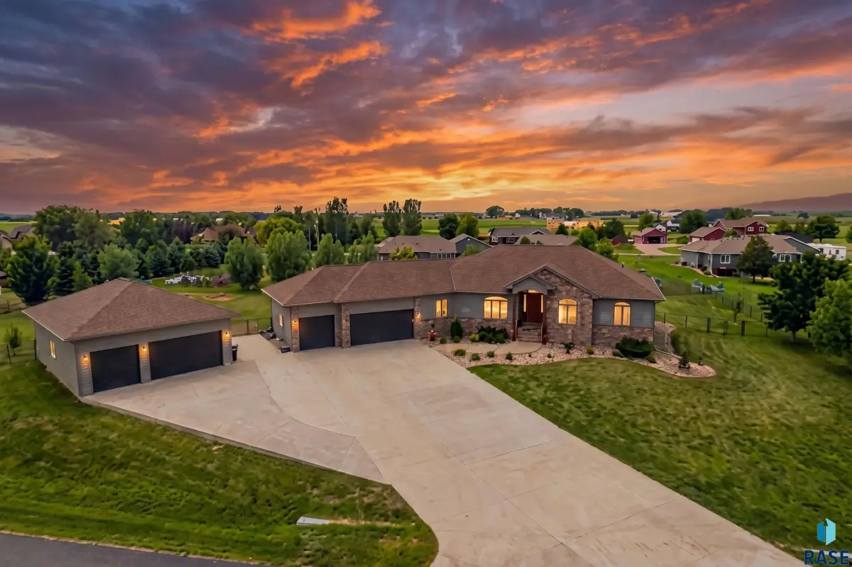 27217 Lovely Pl, Tea, SD 57064 - #1
