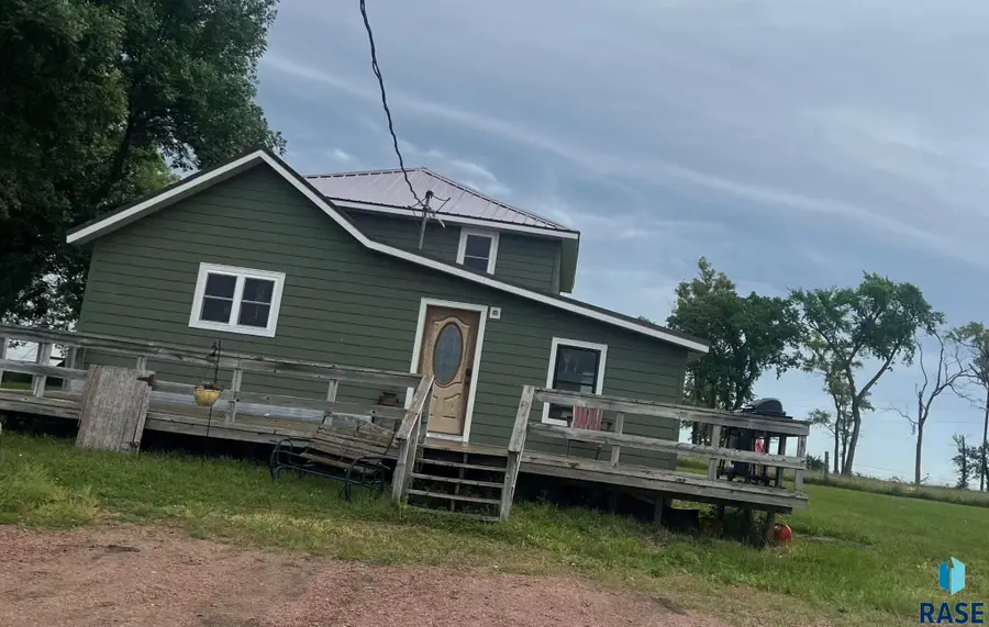 26000 445th Ave, Canistota, SD 57012 - #2