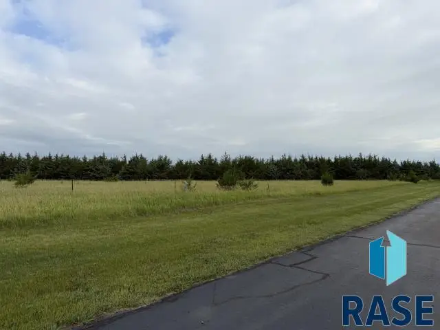 202 Jon Ct, Oacoma, SD 57365 - #3