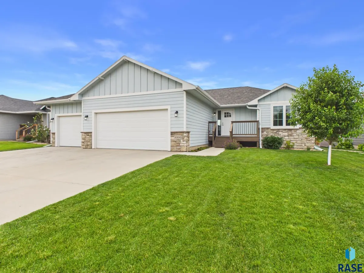 4100 S Homeplate Ave, Sioux Falls, SD 57110 - #1