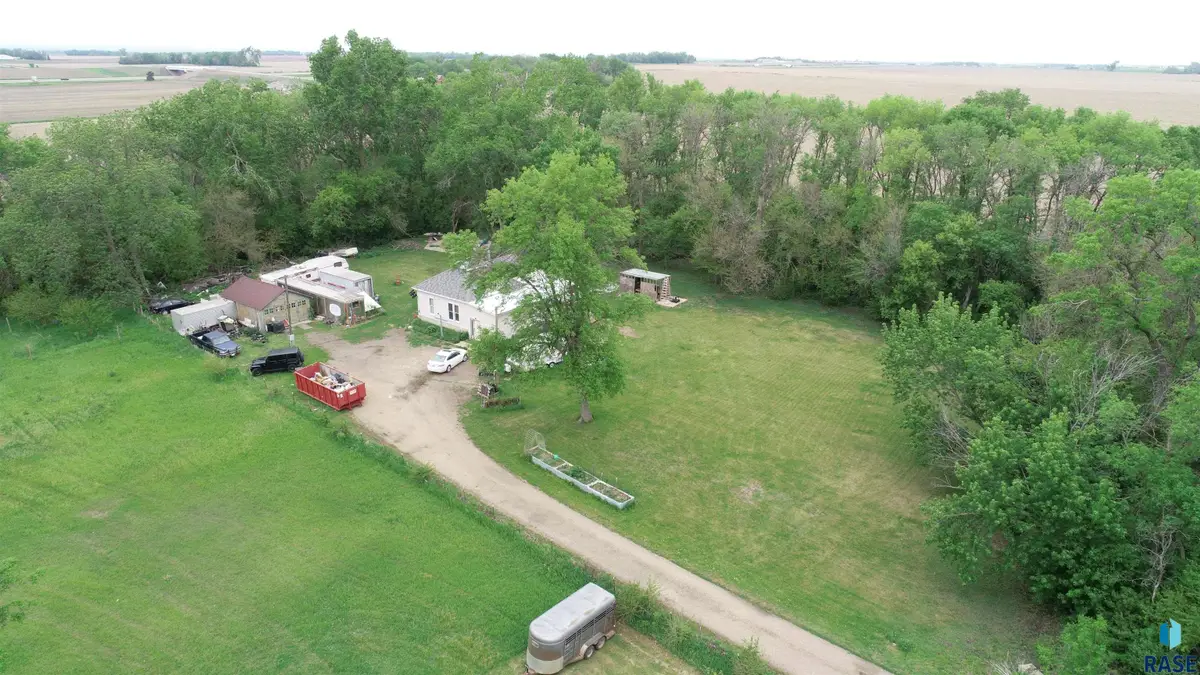 30019 471 St, Beresford, SD 57004 - #1