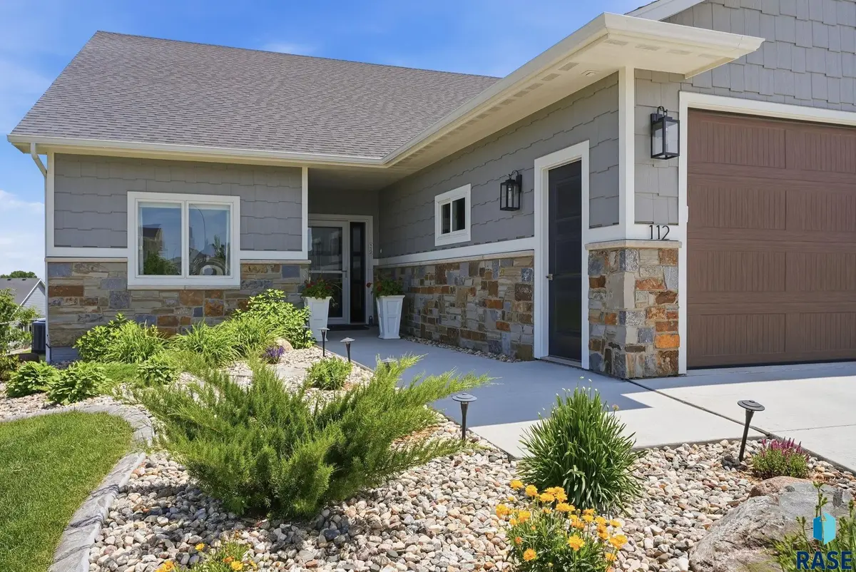 112 N Piper Dr, Sioux Falls, SD 57110 - #1