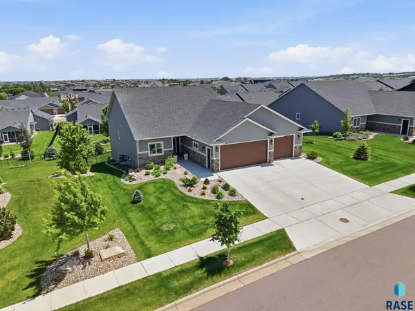 112 N Piper Dr, Sioux Falls, SD 57110