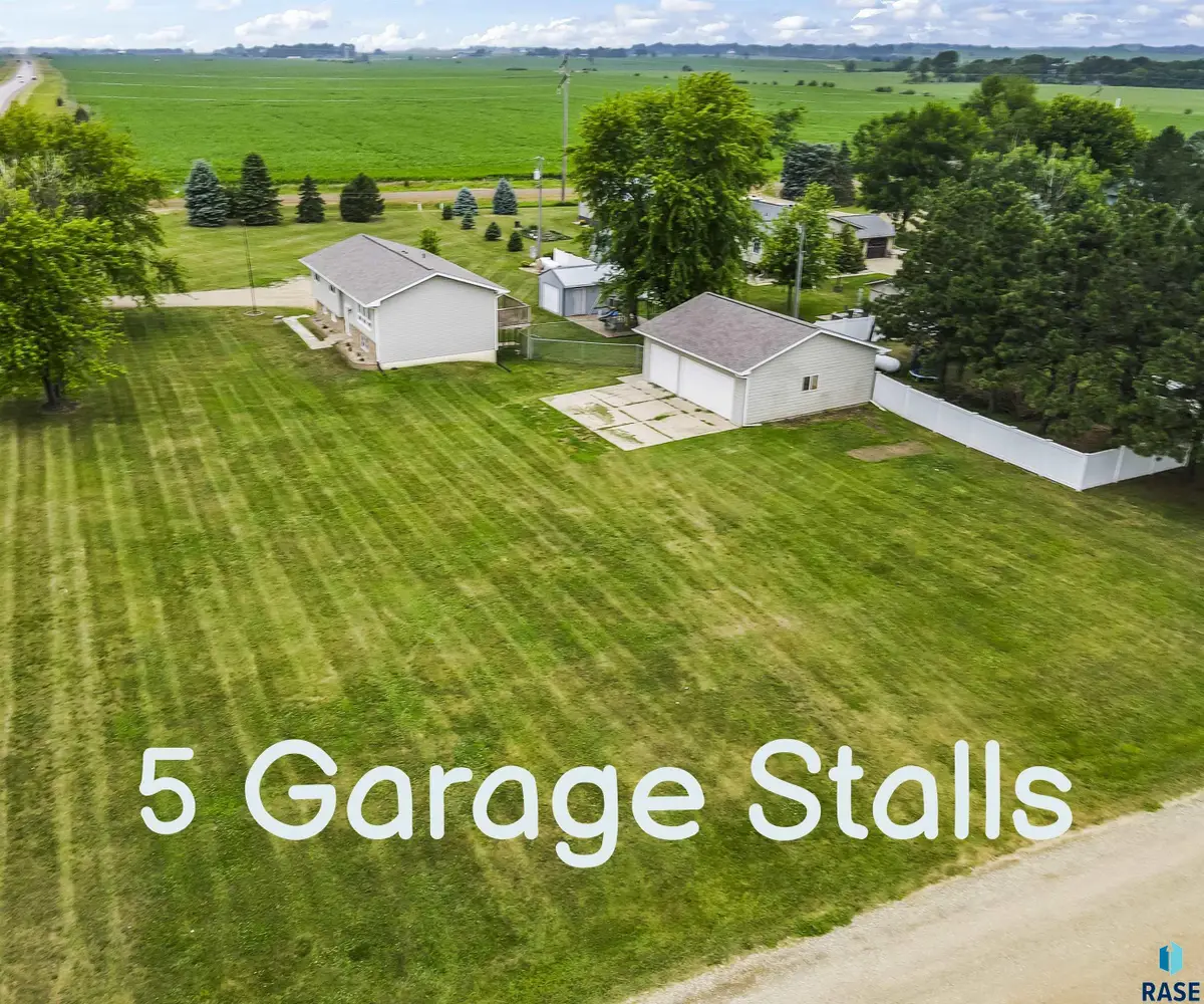 46704 265th St, Sioux Falls, SD 57107 - #1