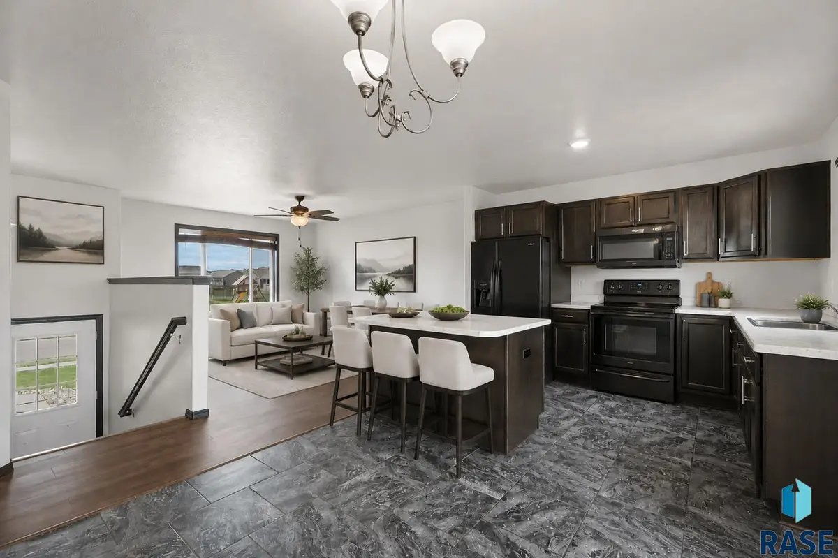 3916 S Pisidian Ave, Sioux Falls, SD 57110 - #1
