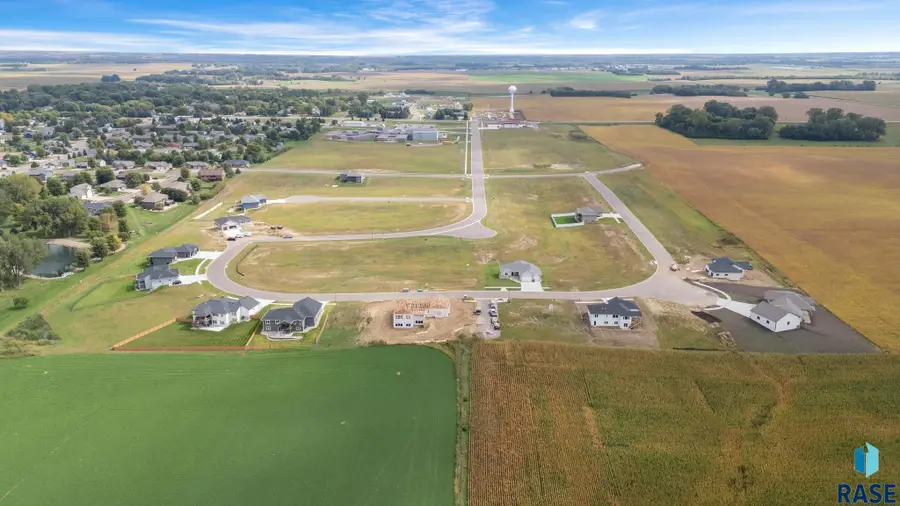 613 Hanna Trl, Crooks, SD 57020 - #2