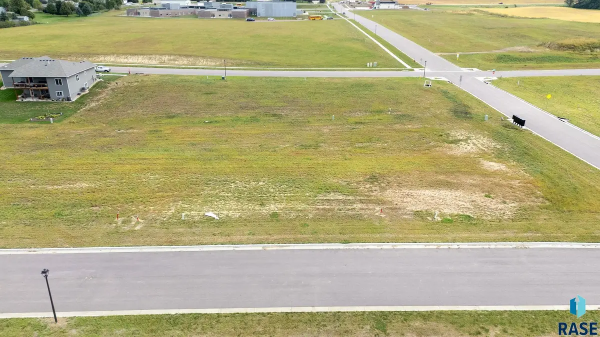 108 High Cross Cir, Crooks, SD 57020 - #1
