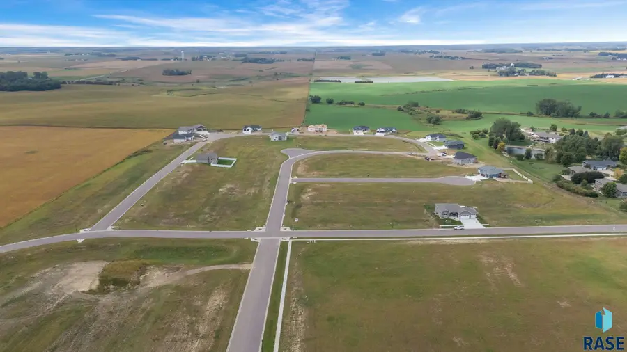609 W Dianne St, Crooks, SD 57020 - #3