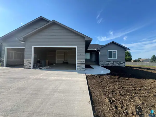 506 Shirley St, Harrisburg, SD 57032