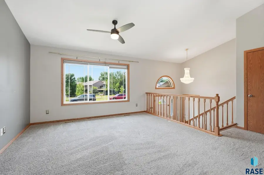 4404 E Steeple Cir, Sioux Falls, SD 57103 - #2