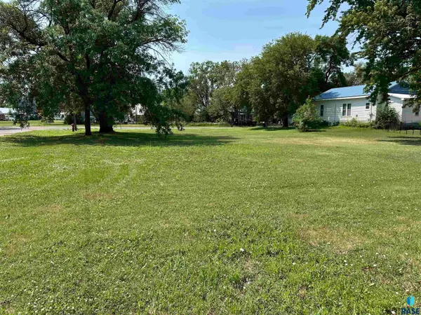 E Iowa St, Bridgewater, SD 57319